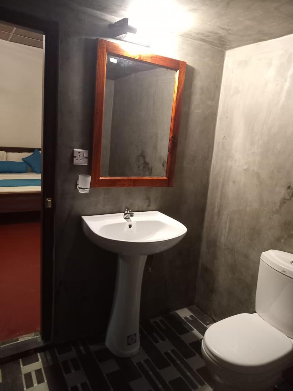 Little Villa Guest House Ahangama Room photo